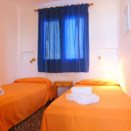 Rentalmar El Capitan Vandellòs i l’Hospitalet de l’Infant Exterior foto